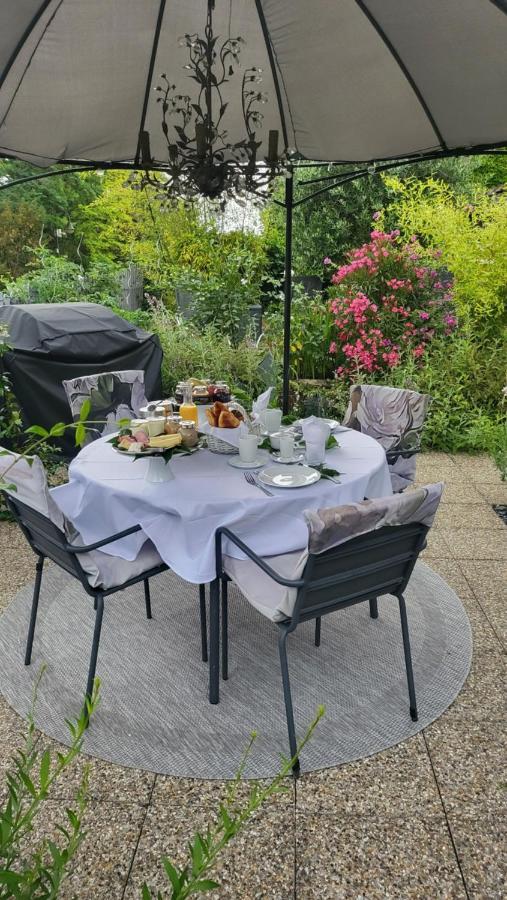 The View Bed and Breakfast Giverny Esterno foto